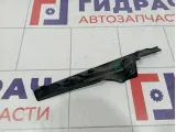 Накладка решетки стеклоочистителя правая Renault Logan 2 668220167R
