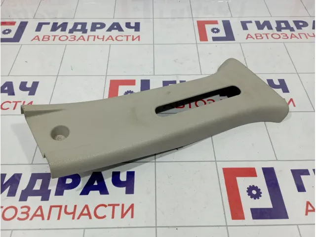 Обшивка стойки средней правой верхняя Renault Logan 2 769131666R
