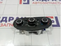 Блок управления отопителем Renault Logan 2 275101698R