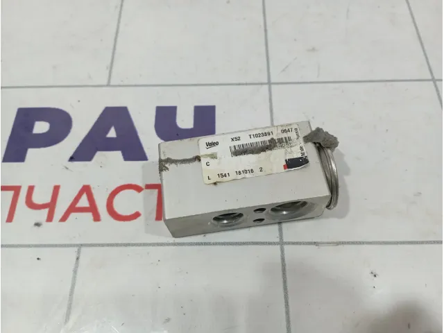 Клапан кондиционера Renault Logan 2 922700505R