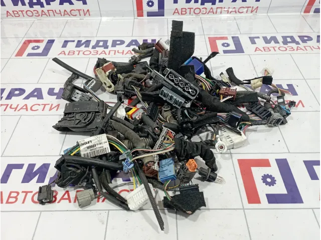 Фишка (разъем) Renault Logan 2