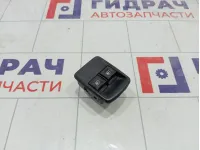 Блок управления стеклоподъемниками Renault Logan 254110431R