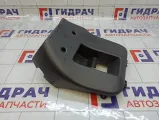 Кожух рулевой колонки нижний Renault Logan 484727666R