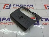 Накладка торпедо Renault Logan 275009384R