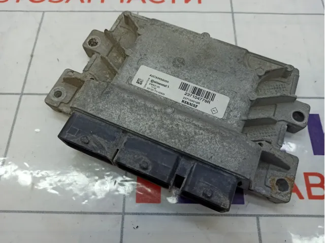 Блок управления двигателем Renault Logan 237104779R