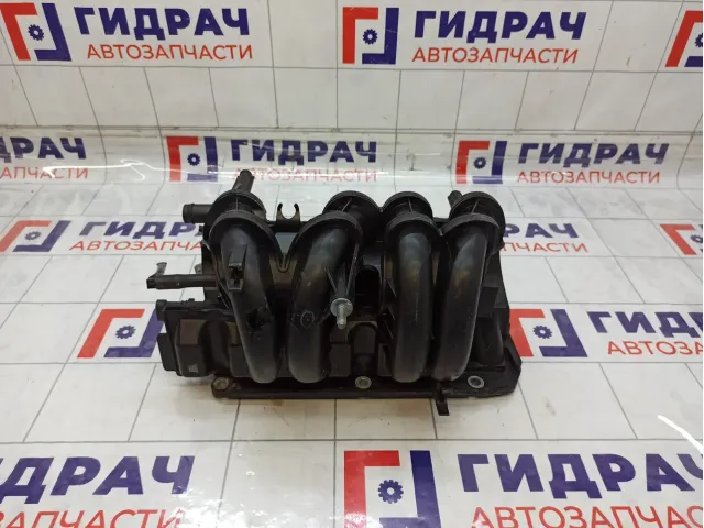 Коллектор впускной Renault Logan 140035357R