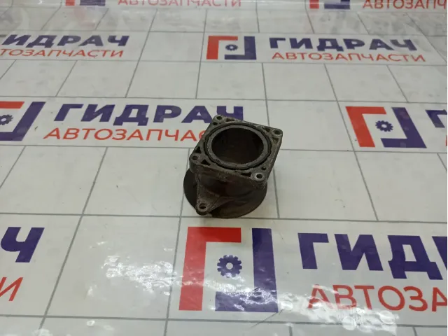 Фланец Renault Logan 165785537R