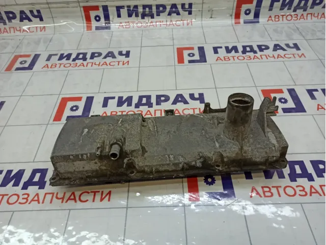 Крышка клапанная Renault Logan 8200243595