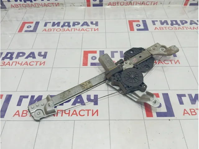 Стеклоподъемник электрический задний правый Renault Logan 827206057R