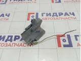 Замок двери передней левой Renault Logan 805034719R