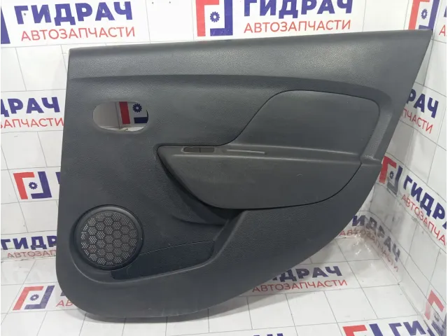 Обшивка двери задней правой Renault Logan 829006447R