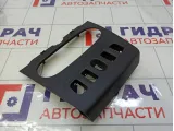 Накладка блока управления печкой (отопителем) Renault Logan 275009384R