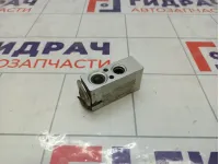 Клапан кондиционера Renault Logan 922700505R