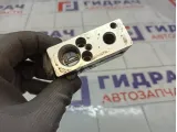 Клапан кондиционера Renault Logan 922700505R