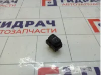 Кнопка стеклоподъемника задняя Renault Logan 254210736R