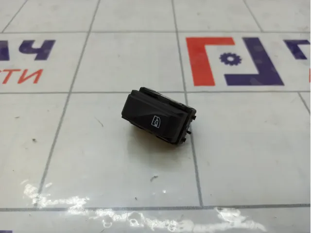 Кнопка блокировки стеклоподъемников Renault Logan 254293697A