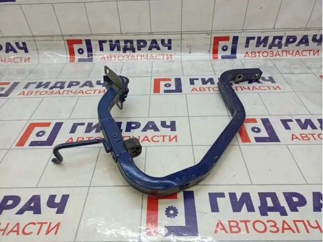 Петля багажника правая Renault Logan 904005571R
