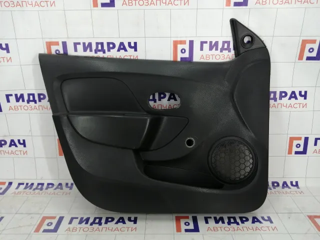 Обшивка двери передней левой Renault Logan 809018831R