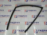 Уплотнитель стекла переднего левого Renault Logan 803319372R