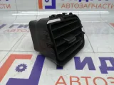 Дефлектор воздушный правый Renault Logan 687501077R