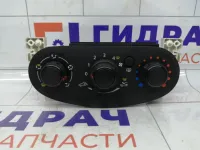 Блок управления отопителем (печкой) Renault Logan 275100922R