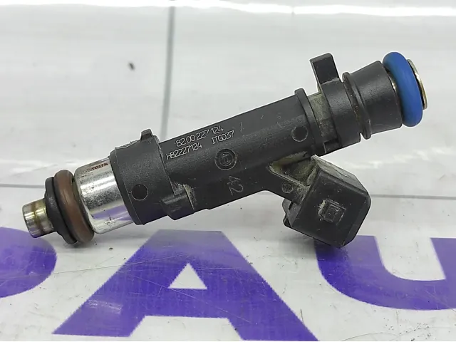 Форсунка инжекторная Renault Logan 8200227124