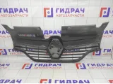 Решетка радиатора Renault Logan 623105727R