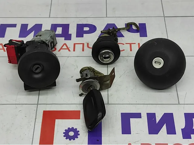 Замок зажигания Renault Logan 487004438R