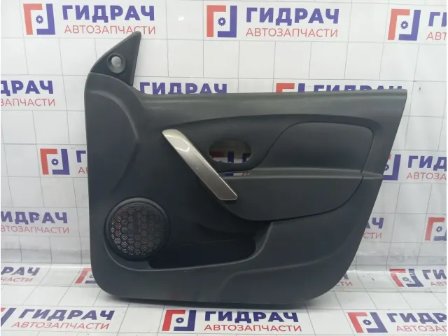 Обшивка двери передней правой Renault Logan 809001863R