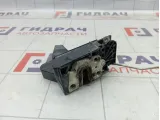 Замок двери задней правой Renault Logan 825024490R