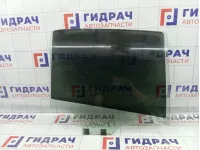 Стекло двери задней правой Renault Logan 823008827R