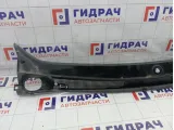Решетка под лобовое стекло (Жабо) Renault Logan 668113292R