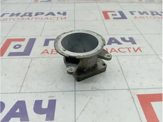 Фланец Renault Logan 165785537R