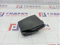 Крышка блока предохранителей Renault Logan 243828894R