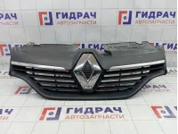 Решетка радиатора Renault Logan 623105727R
