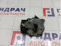 Замок двери задней правой Renault Logan 825024490R