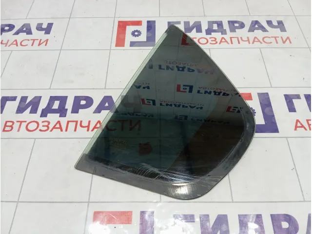 Стекло двери задней левой Renault Logan 822636739R