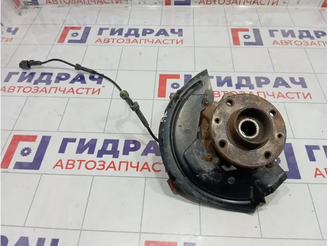 Кулак поворотный передний правый Renault Logan 400143444R
