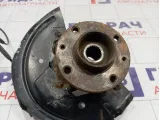 Кулак поворотный передний правый Renault Logan 400143444R