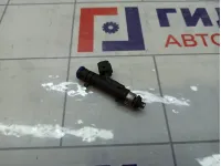 Форсунка инжекторная Renault Logan 8200227124