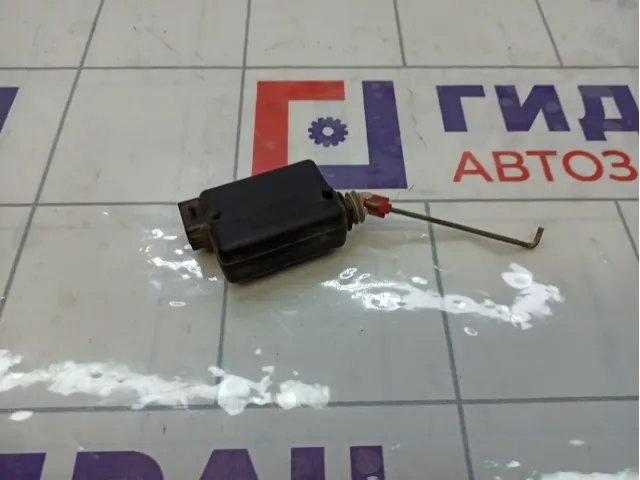 Активатор замка багажника Renault Logan 7700712901