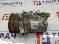 Компрессор системы кондиционирования Renault Logan 8201025121