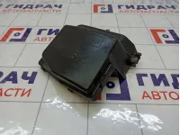 Крышка блока предохранителей Renault Logan 243828894R