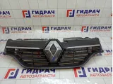 Решетка радиатора Renault Logan 623107605R