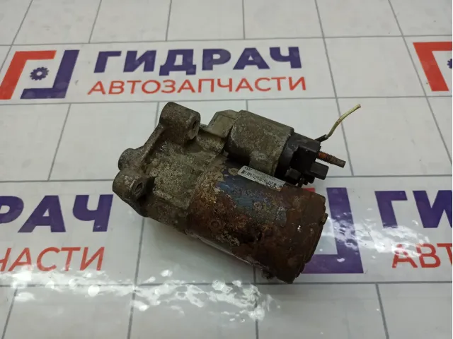 Стартер Renault Logan 8200815083