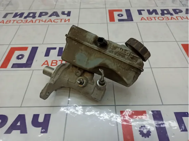 Цилиндр тормозной главный Renault Logan 460111938R