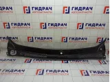 Решетка под лобовое стекло (Жабо) Renault Logan 668115673R