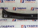 Решетка под лобовое стекло (Жабо) Renault Logan 668115673R