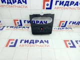 Накладка торпедо Renault Logan 275009384R
