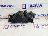 Фара правая Renault Logan 260106223R